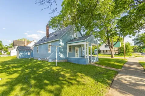 224 Kern Street Waterloo IA 50703