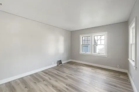224 Kern Street Waterloo IA 50703
