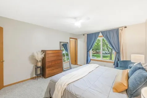 711 Hearthside Drive Cedar Falls IA 50613
