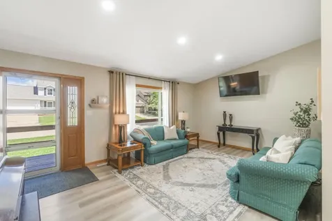711 Hearthside Drive Cedar Falls IA 50613