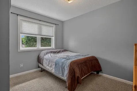 903 Heartland Hills Drive Waterloo IA 50701