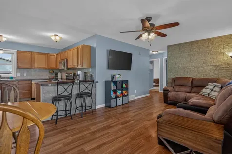 903 Heartland Hills Drive Waterloo IA 50701