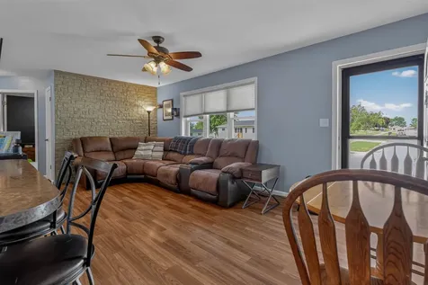 903 Heartland Hills Drive Waterloo IA 50701