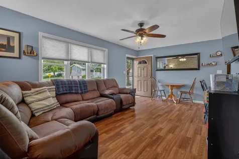 903 Heartland Hills Drive Waterloo IA 50701
