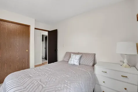 203 Elm Street Waverly IA 50677