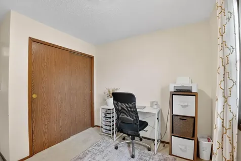 203 Elm Street Waverly IA 50677