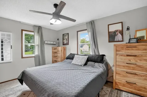 203 Elm Street Waverly IA 50677