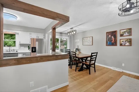 203 Elm Street Waverly IA 50677