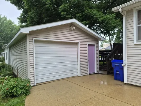 218 3rd Avenue SE Oelwein IA 50662