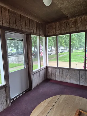 218 3rd Avenue SE Oelwein IA 50662