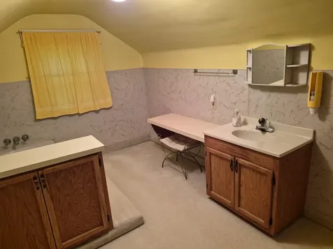 218 3rd Avenue SE Oelwein IA 50662