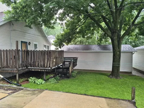 218 3rd Avenue SE Oelwein IA 50662