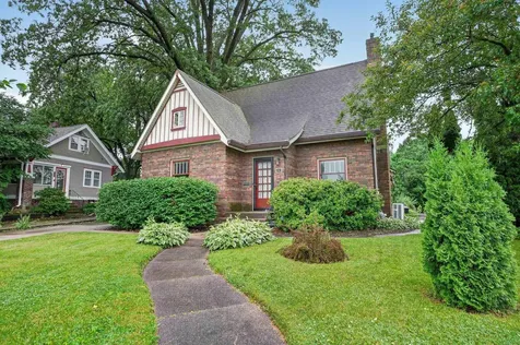 250 Kenilworth Road Waterloo IA 50701