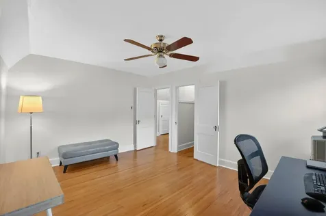 250 Kenilworth Road Waterloo IA 50701