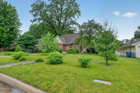 250 Kenilworth Road Waterloo IA 50701