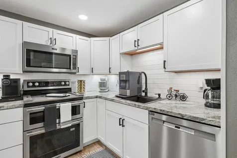 427 Maple Street Janesville IA 50647