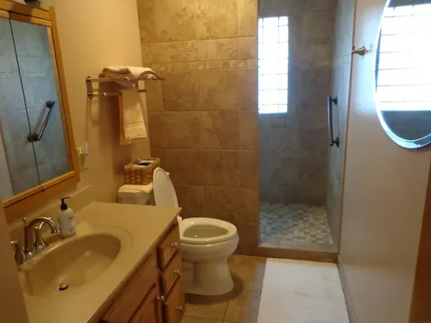 306 NE 16th Avenue Independence IA 50644