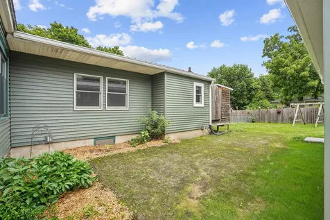 2210 Tremont Street Cedar Falls IA 50613