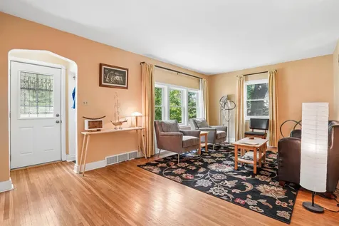 2210 Tremont Street Cedar Falls IA 50613