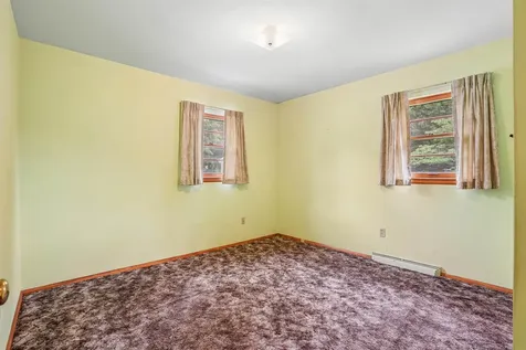 1625 W 2nd Street Waterloo IA 50701