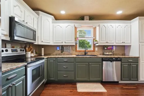 1605 3rd Street Eldora IA 50627