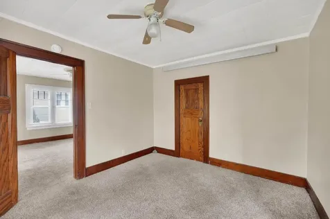 237 Miriam Drive Waterloo IA 50702