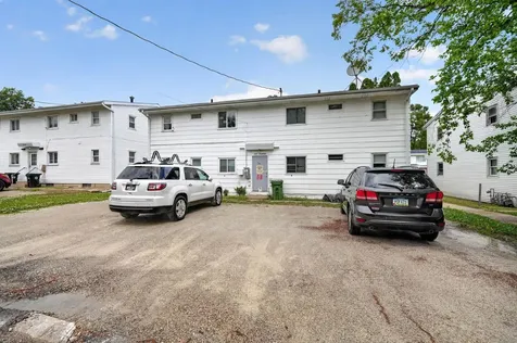237 Miriam Drive Waterloo IA 50702