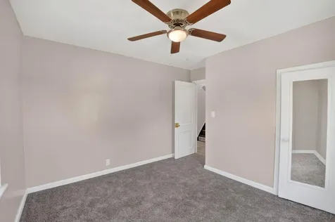 1233 Bauch Street Waterloo IA 50701