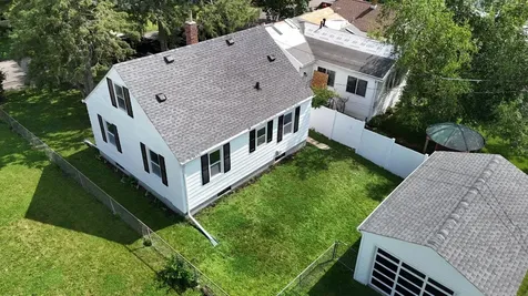 1233 Bauch Street Waterloo IA 50701