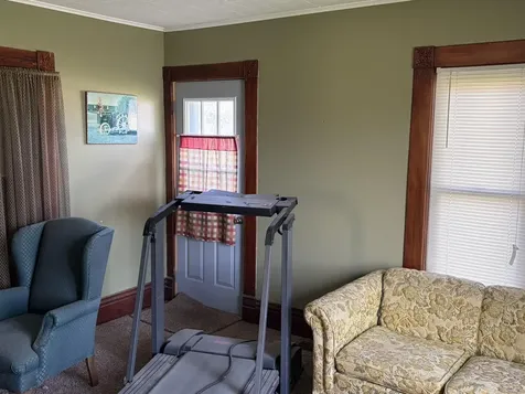 402 Douglas Avenue Ackley IA 50601
