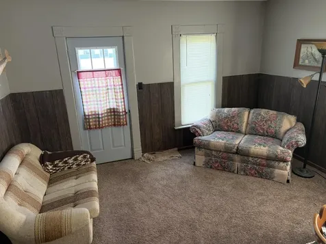 402 Douglas Avenue Ackley IA 50601