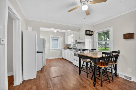 818 Home Park Boulevard Waterloo IA 50701