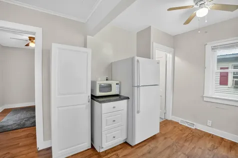 818 Home Park Boulevard Waterloo IA 50701