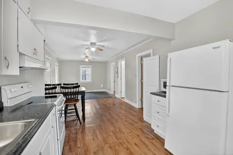 818 Home Park Boulevard Waterloo IA 50701