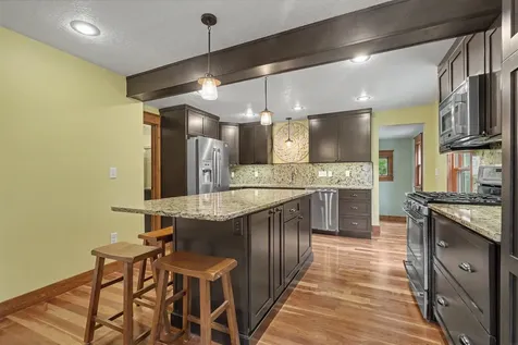 604 SW 8th Street Independence IA 50644