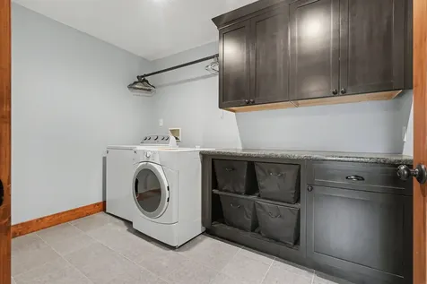 604 SW 8th Street Independence IA 50644
