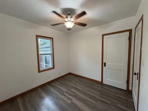 743 Magnolia Waterloo IA 50701