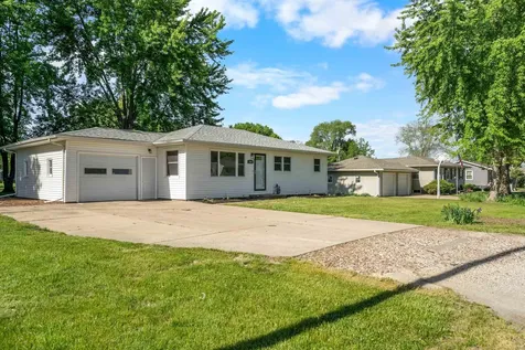 1004 Joy Street Cedar Falls IA 50613