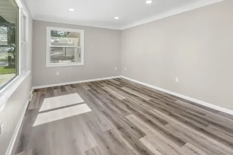 1004 Joy Street Cedar Falls IA 50613