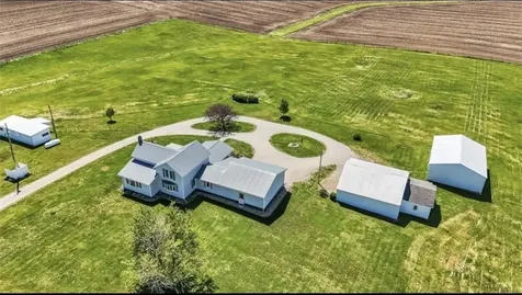 1454 58th Street Garrison IA 52229