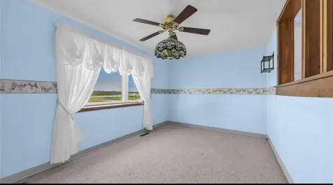 1454 58th Street Garrison IA 52229