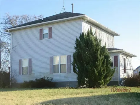 20896 240th Street Grundy Center IA 50638