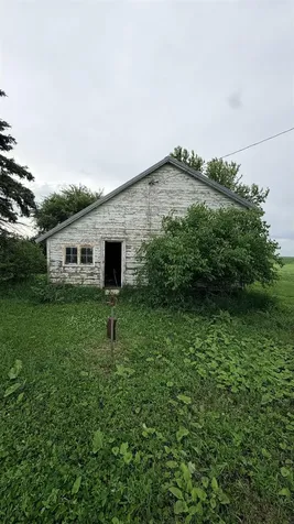 20896 240th Street Grundy Center IA 50638