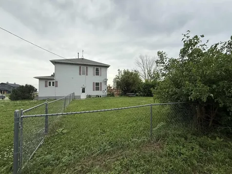 20896 240th Street Grundy Center IA 50638