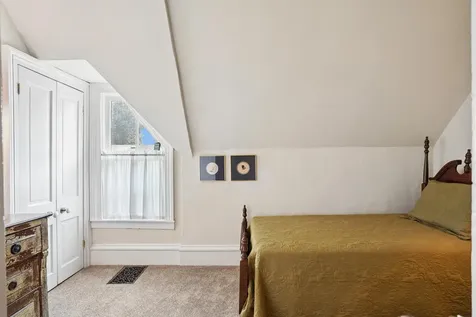 409 N Vine Street West Union IA 52175