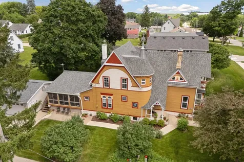 409 N Vine Street West Union IA 52175