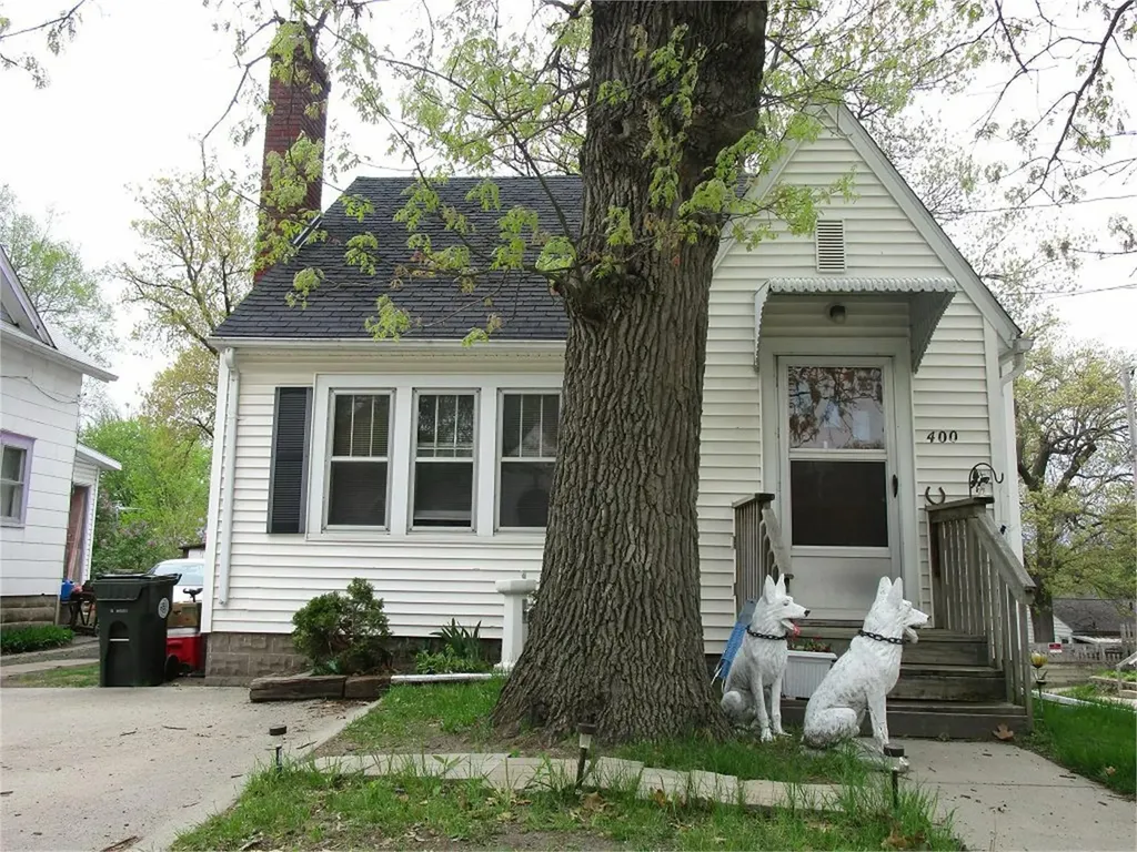 400 Poplar Avenue Waterloo IA 50703