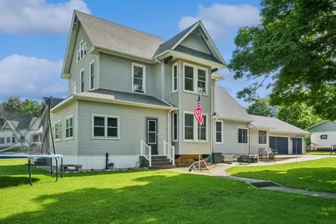 204 College Avenue NE Hopkinton IA 52237
