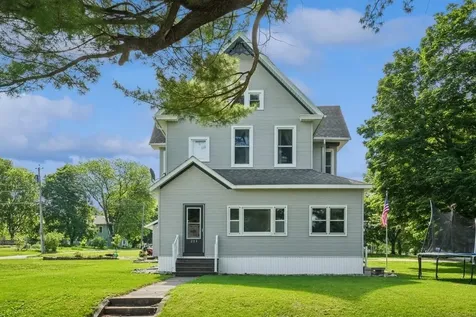 204 College Avenue NE Hopkinton IA 52237