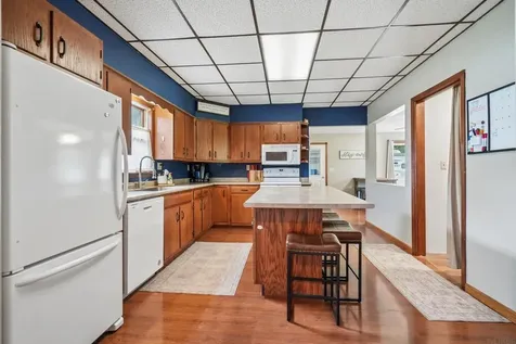 204 College Avenue NE Hopkinton IA 52237